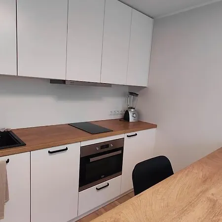 Cozy 2br In Neeme